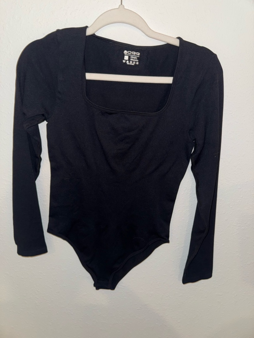 Oqq Black Long-Sleeve Square Neck Bodysuit - Women